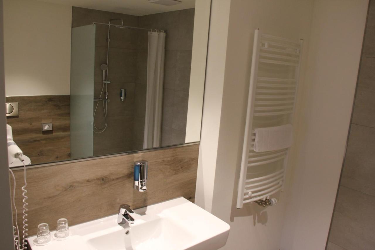 Hotel Weinhaus Moehle Bad Oeynhausen Ngoại thất bức ảnh