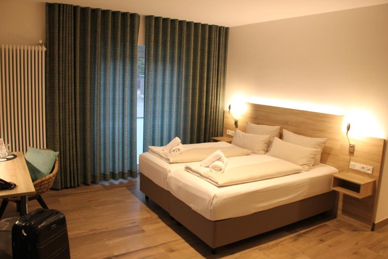 Hotel Weinhaus Moehle Bad Oeynhausen Ngoại thất bức ảnh